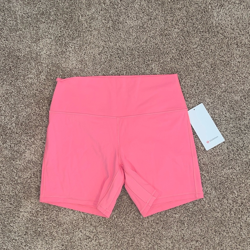 New  Lululemon Align Shorts 6”